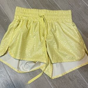 Zyia yellow bubble shorts